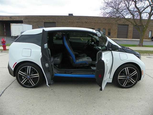 2016 BMW i3 4dr Hatchback w/ Range Extender